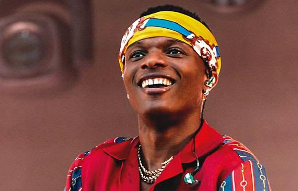 ‘Pastor Starboy’: Reactions as Wizkid hints on starting own church